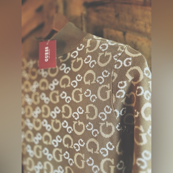 Guess Mock Crewneck sweater - Picture 9 of 14